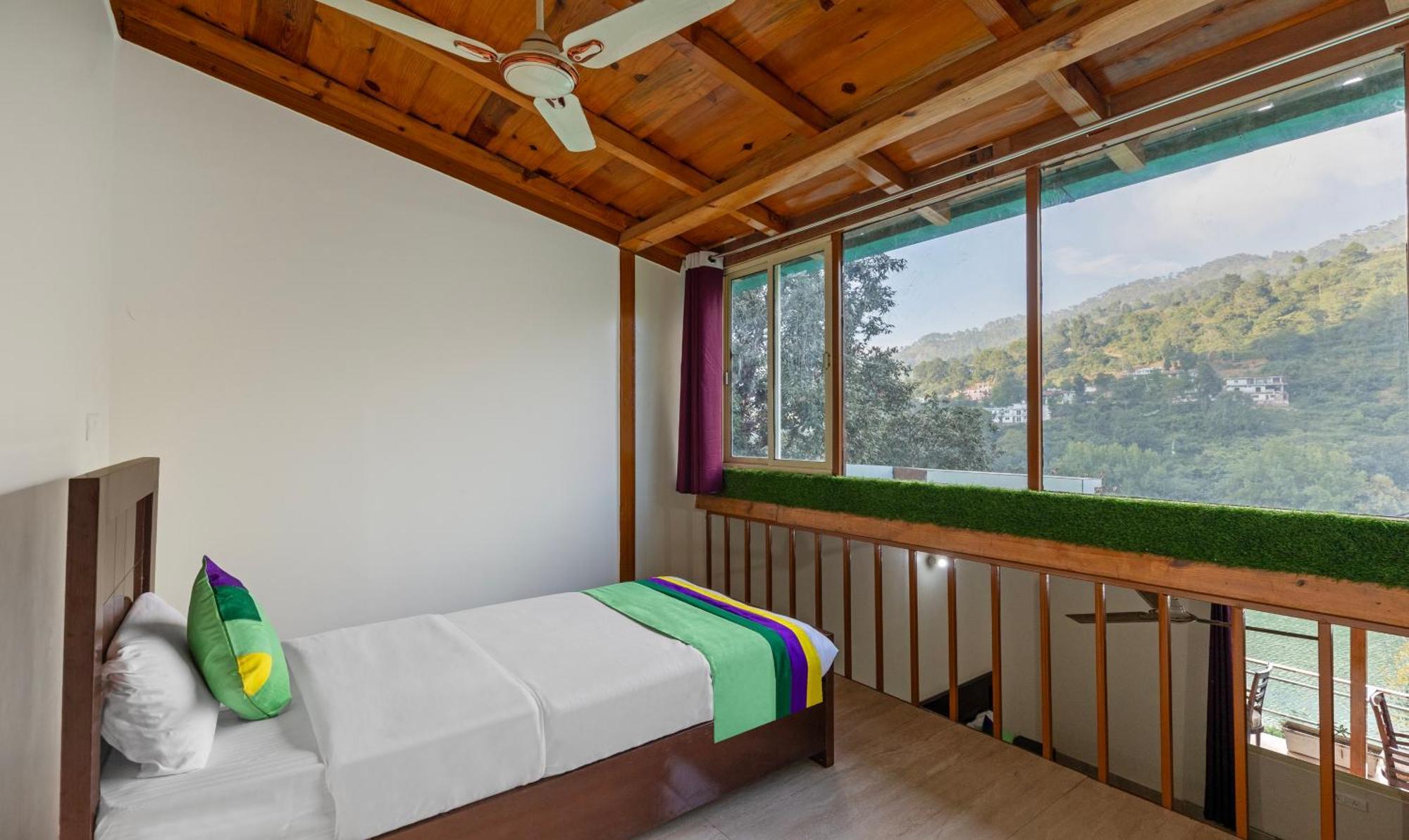 Treebo Olive Lake View Inn June Estate Бхімтал Екстер'єр фото