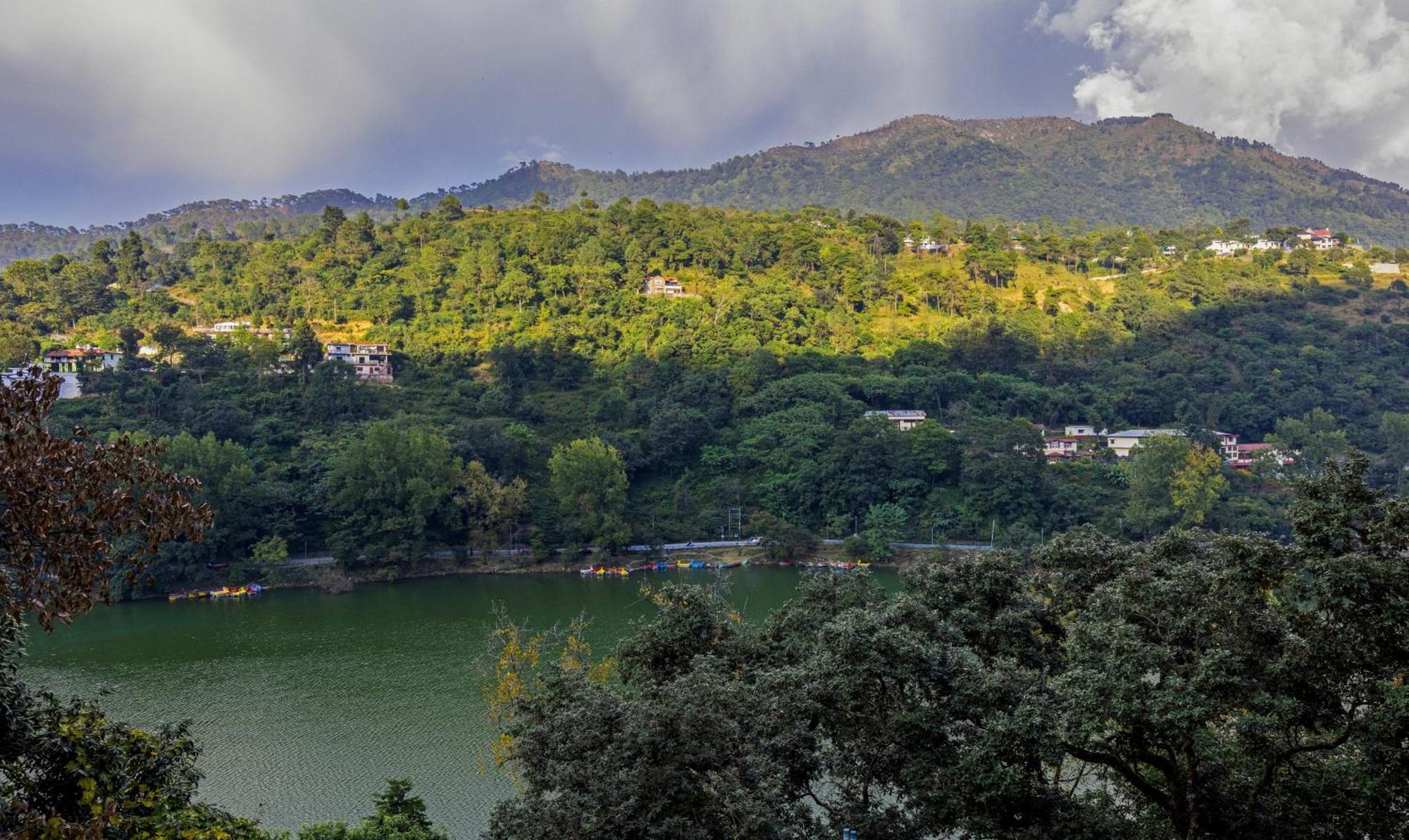 Treebo Olive Lake View Inn June Estate Бхімтал Екстер'єр фото